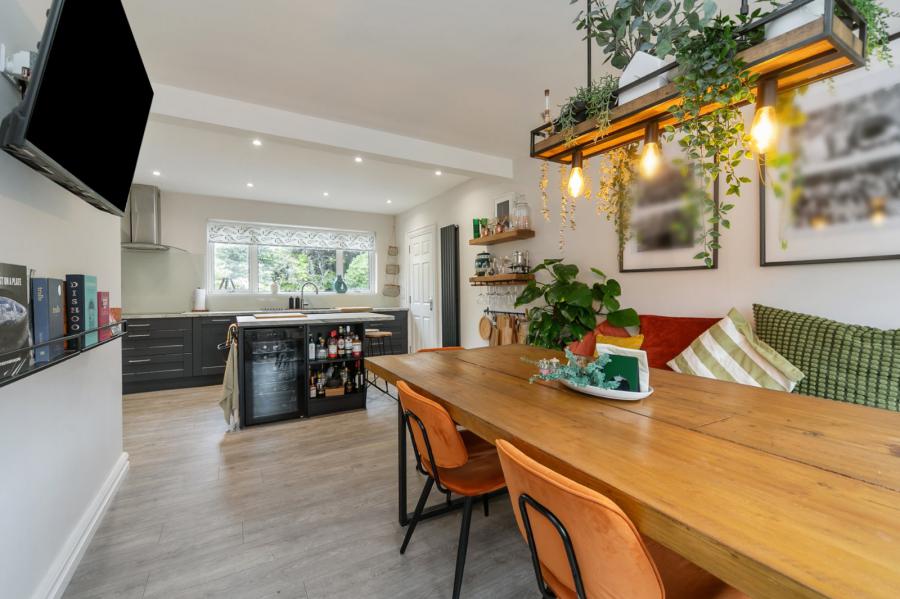 141 Hillsborough Road