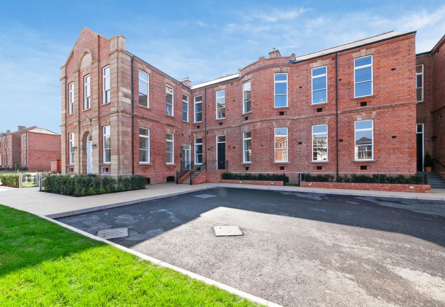 18 Ishbel Mews