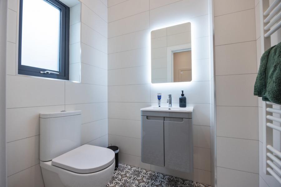 55A, Causeway Street