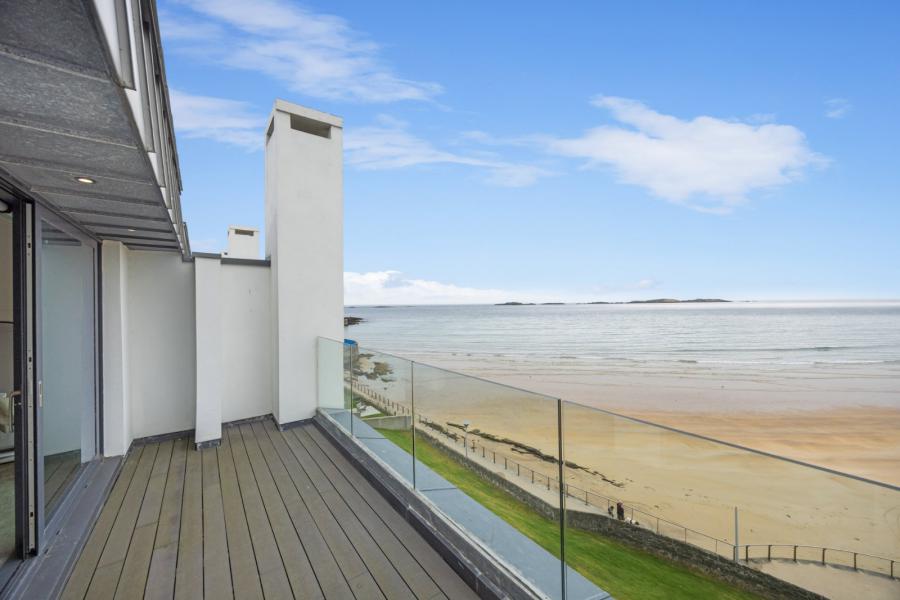 55A, Causeway Street