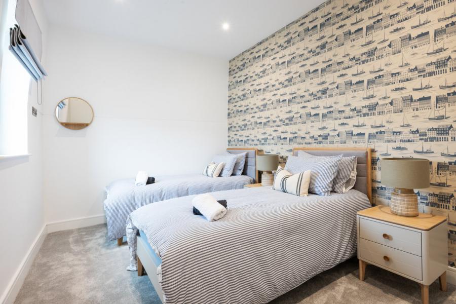 55A, Causeway Street