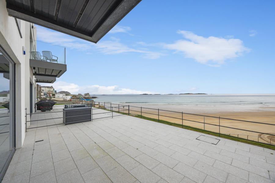 55A, Causeway Street