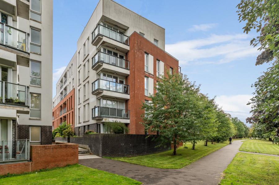 31 Annadale Crescent