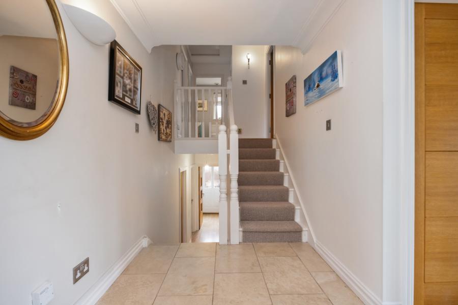 18 Croft Hill