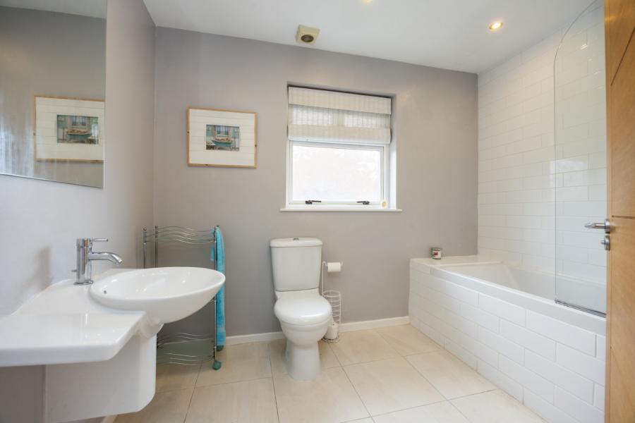 18 Croft Hill 18 Croft Hill