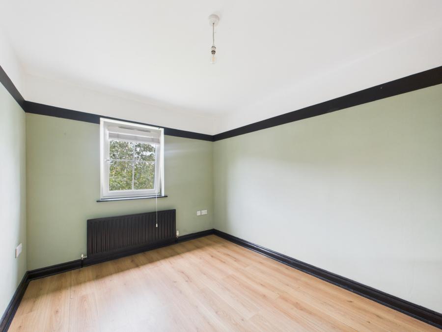 55 Fountain Crescent