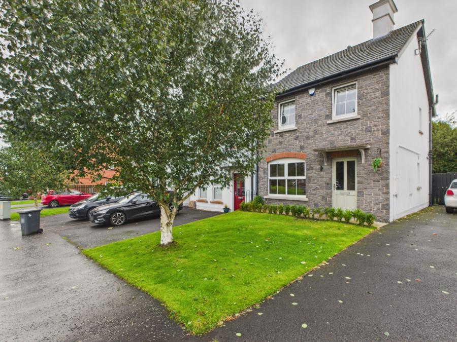 55 Fountain Crescent