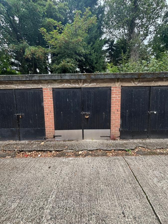 Garage At Merville Garden Village