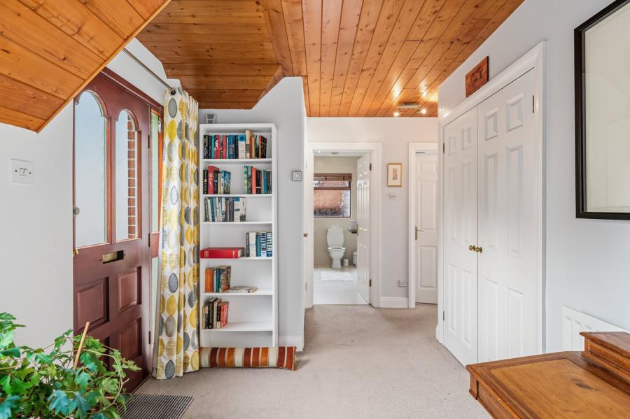 Flat 6 Brent Lodge, 58 Marlborough Park South