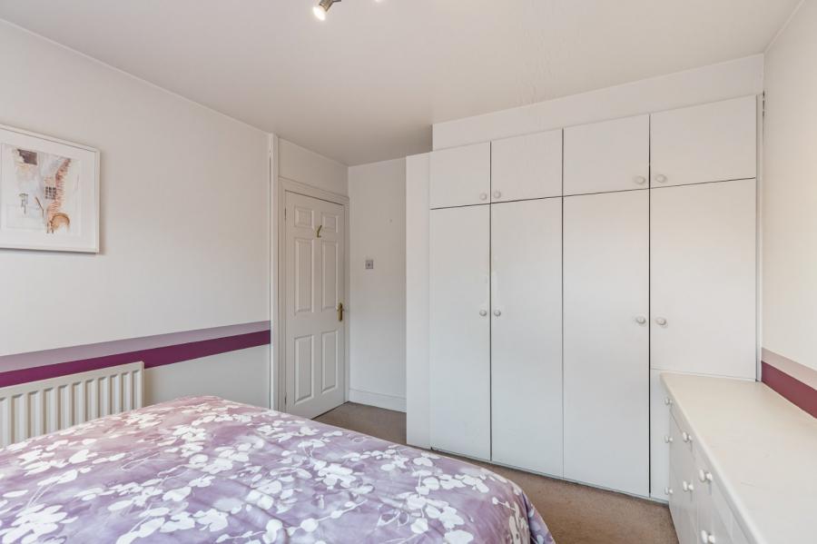 Flat 6 Brent Lodge, 58 Marlborough Park South Flat 6 Brent Lodge, 58 Marlborough Park South