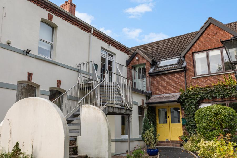 Flat 6 Brent Lodge, 58 Marlborough Park South Flat 6 Brent Lodge, 58 Marlborough Park South