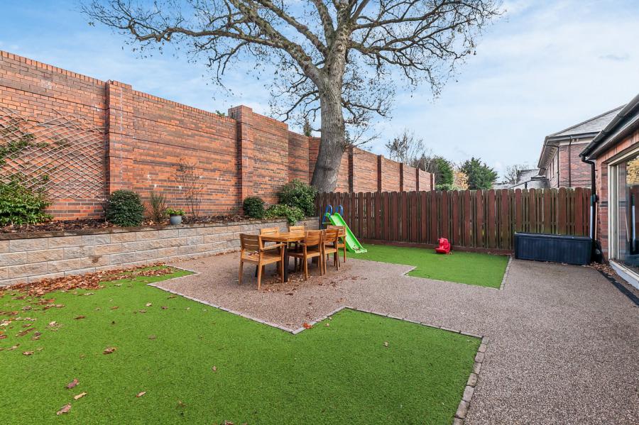 6 Malone Park Gardens