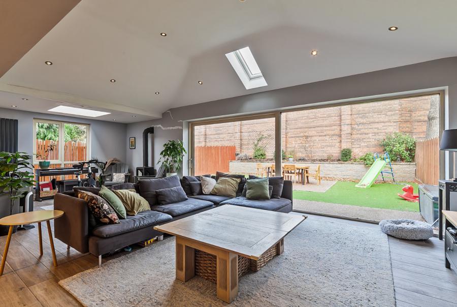 6 Malone Park Gardens