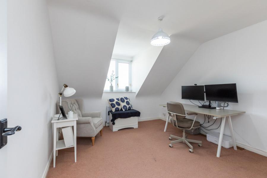 14 Gorsehill Road