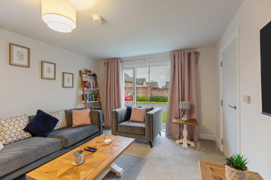 15 Woodbrook Grove