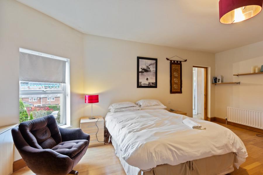 Apartment 12, 83 Lower Windsor Avenue