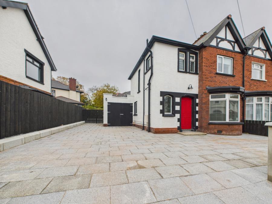4 Holland Park