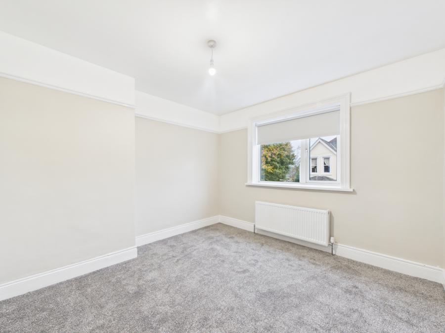 4 Holland Park