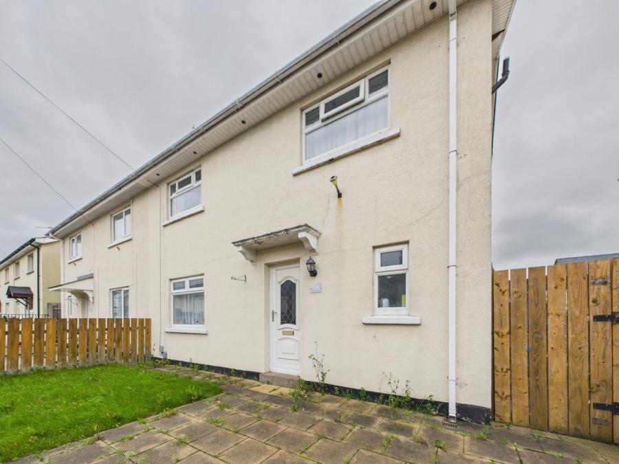 22 Rosebery Gardens