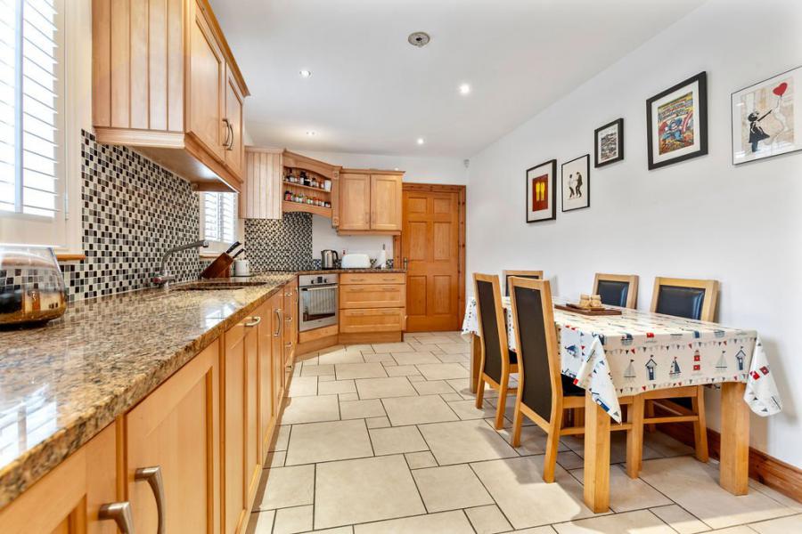 82A Torr Road