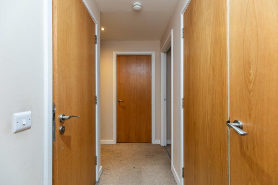 Apartment 18.7 Obel, 62 Donegall Quay