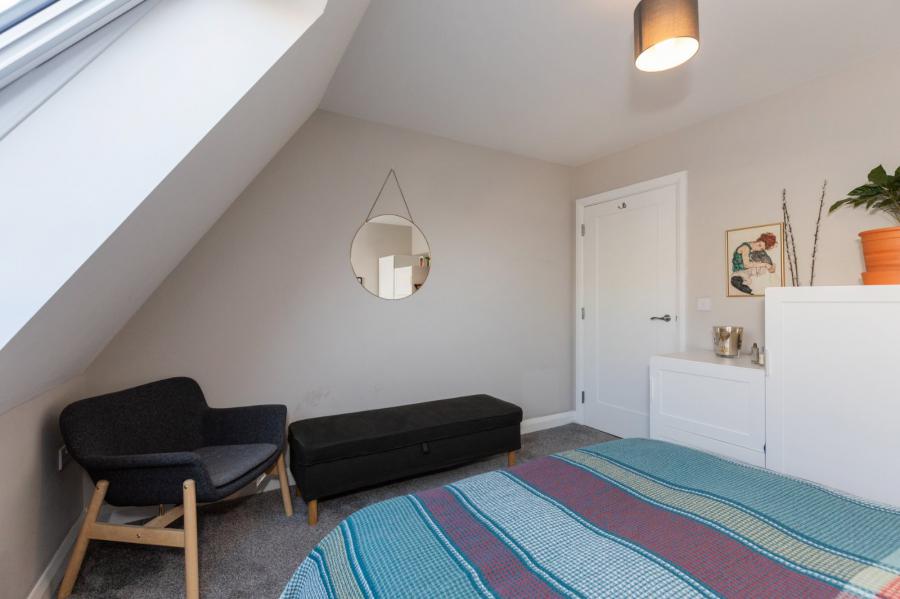 Apartment 5, 49 Ulsterville Avenue