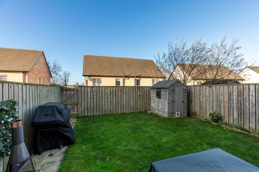 7 Larch Lane