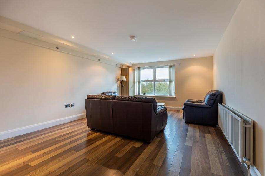 33 Woodlands Manor, 59 Stockmans Way