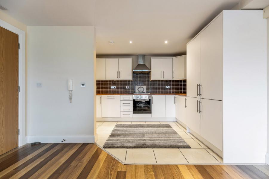 33 Woodlands Manor, 59 Stockmans Way