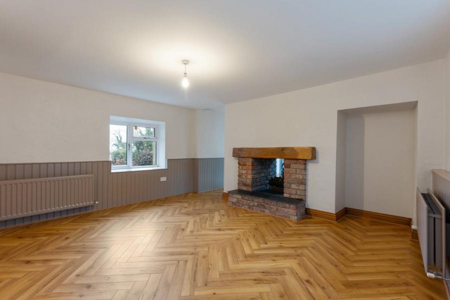 81 Hillsborough Road