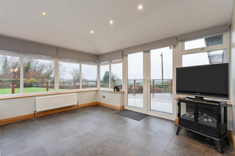 81 Hillsborough Road