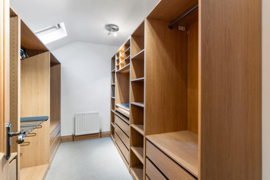 81 Hillsborough Road