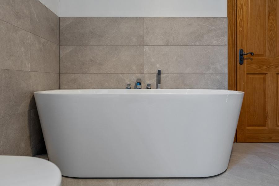 81 Hillsborough Road