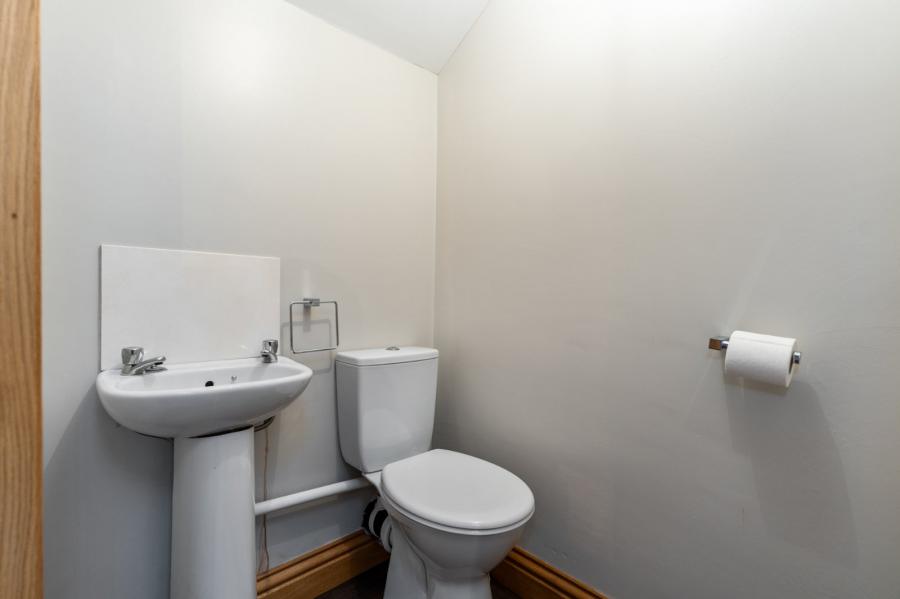 81 Hillsborough Road