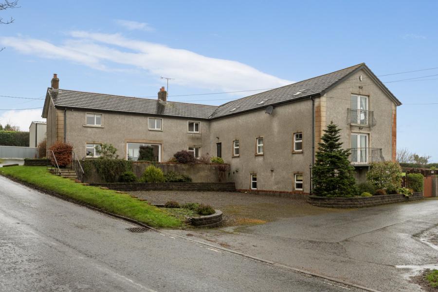 81 Hillsborough Road