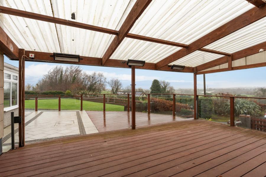 81 Hillsborough Road