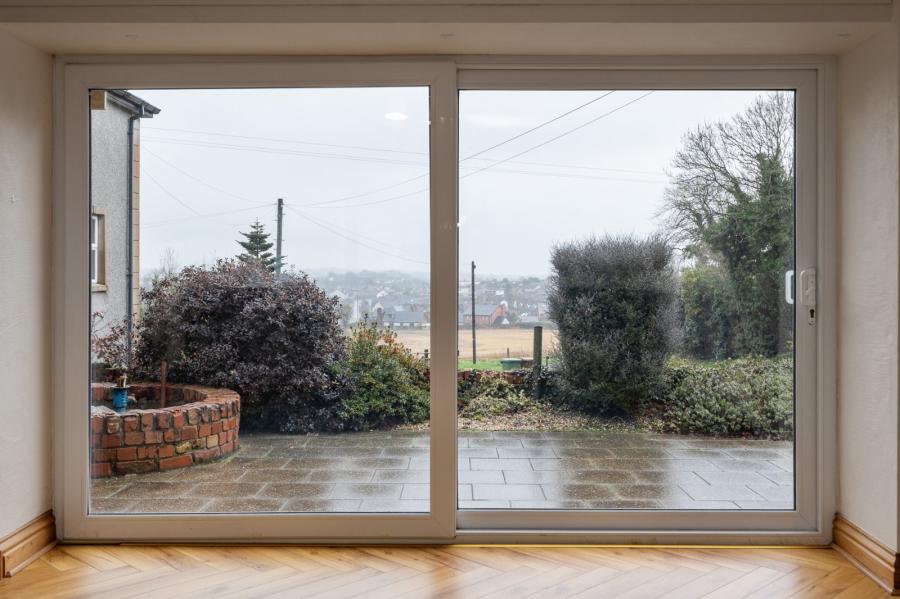 81 Hillsborough Road