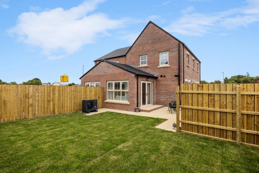 Site 48 E2, Mossfield