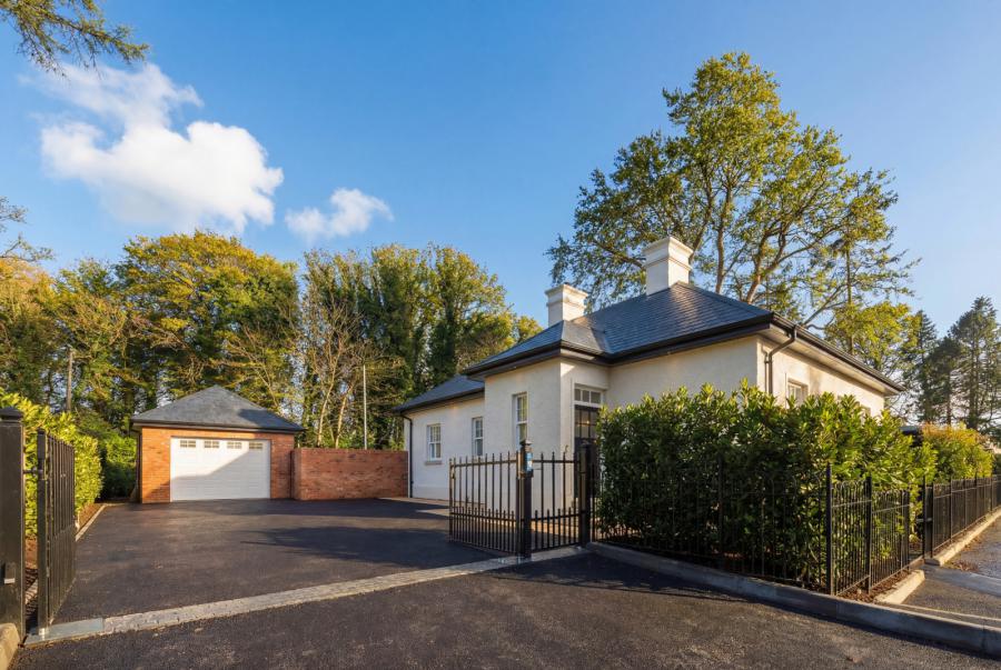 15 Ishbel Gardens, Belfast, County Antrim, BT8 8FT