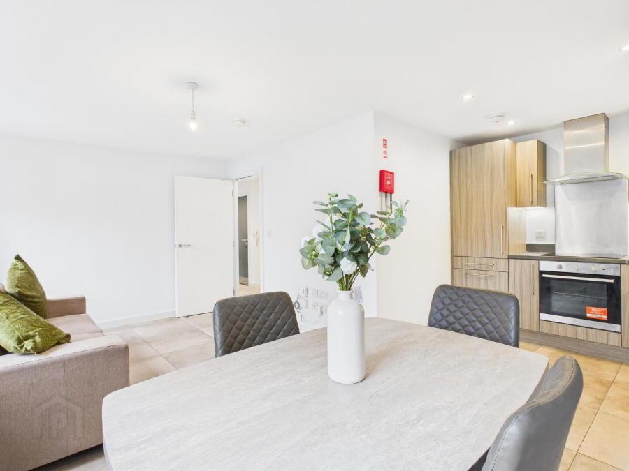 2-6 Castlereagh Place