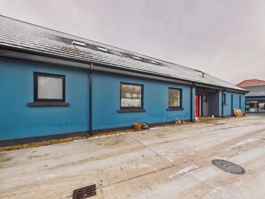 18A, Cooldarragh Park