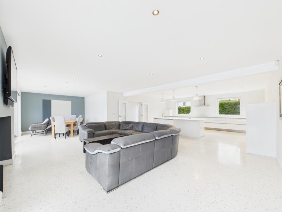 18A, Cooldarragh Park