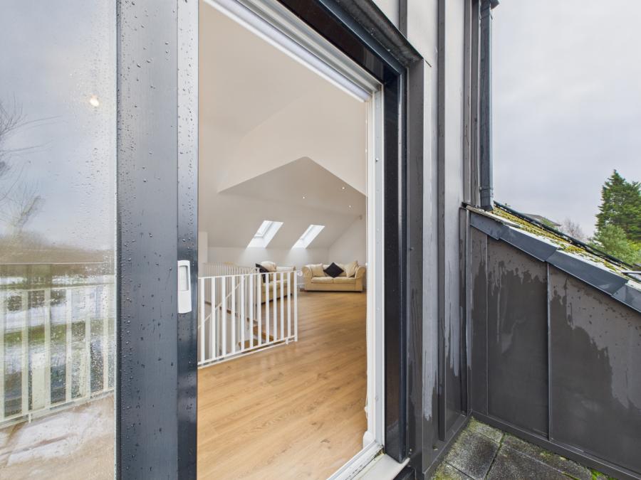 18A, Cooldarragh Park