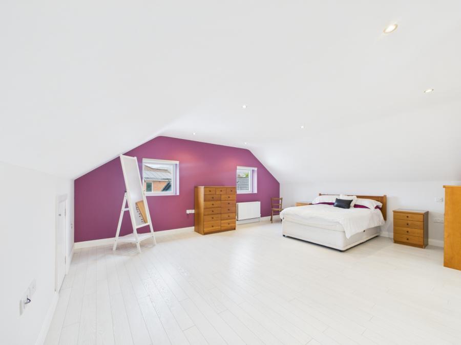 18A, Cooldarragh Park