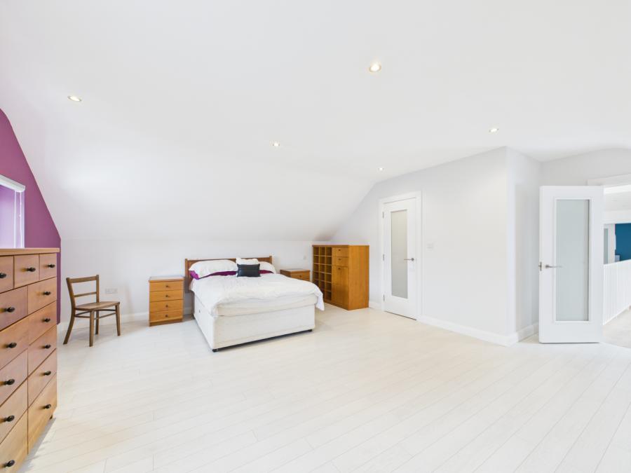 18A, Cooldarragh Park