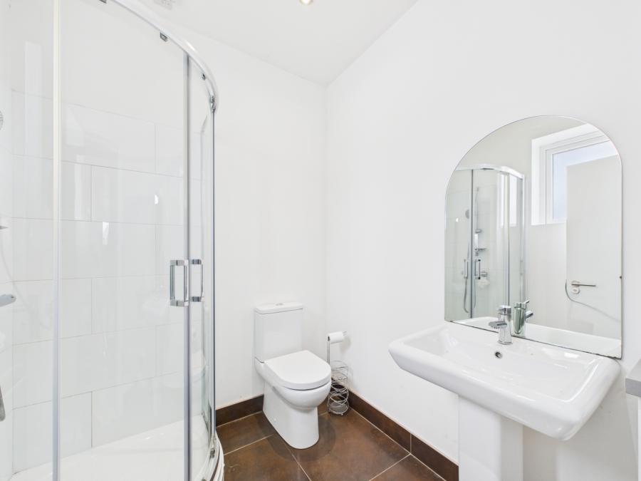 18A, Cooldarragh Park