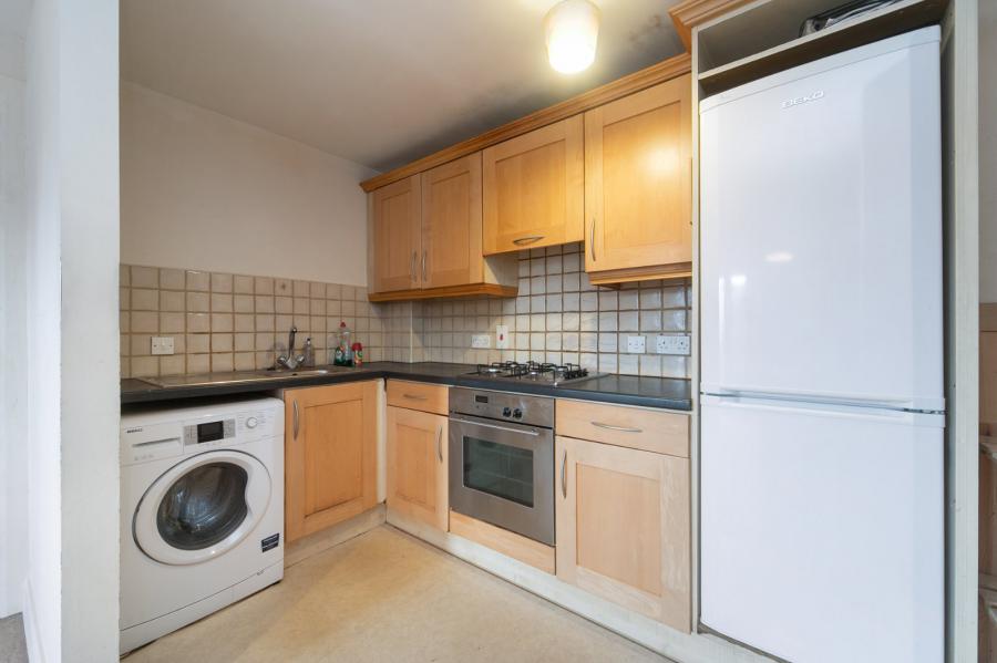 Apartment D 2.4 Whitehall Square, 181 Sandy Row