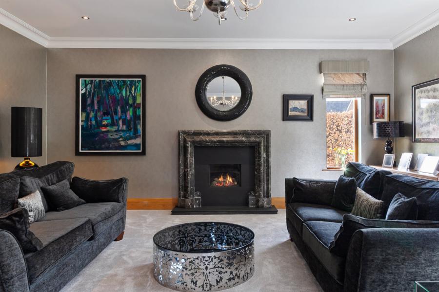 22 Deramore Park South