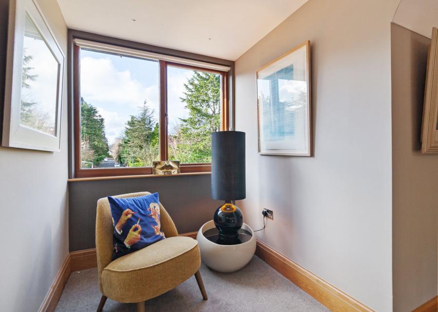 22 Deramore Park South