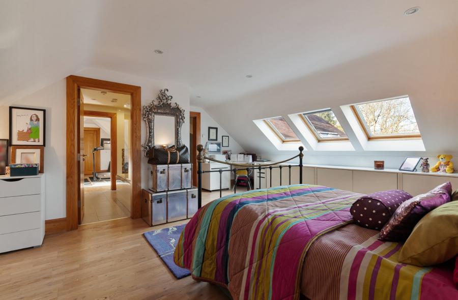 22 Deramore Park South